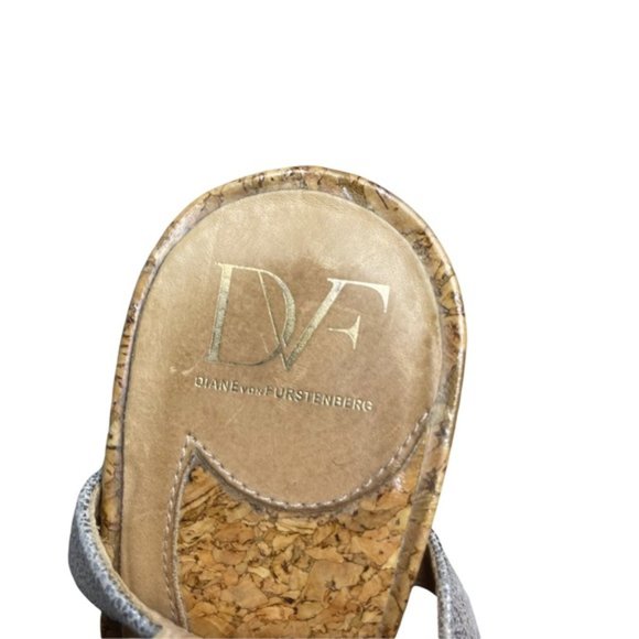 DIANE VON FURSTENBERG Zia Metallic Crisscross Cork Platform Sandal Heel Size 9M - Picture 4 of 10